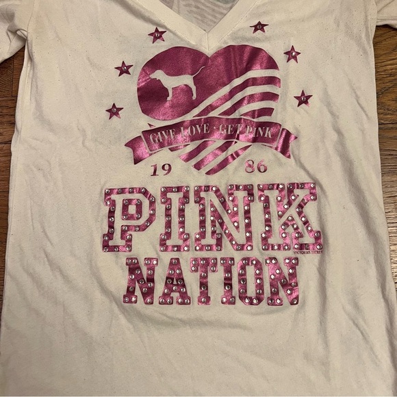 Victoria’s Secret Pink Vintage T-shirt Size Medium - Picture 3 of 9